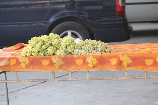  White Grapes