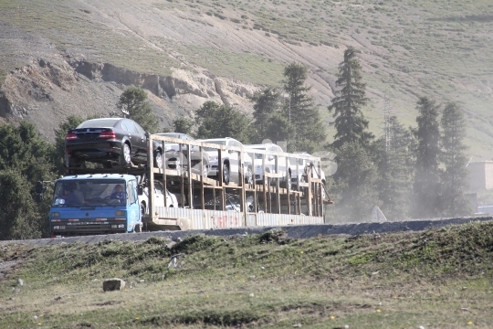 Car carrier trailer