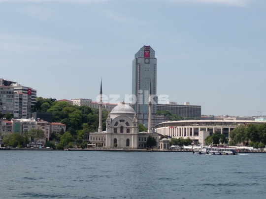 Dolmabahçe Mosque