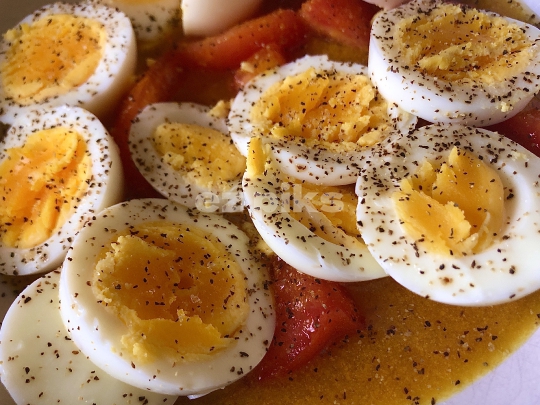 Eggs Iraqi Style