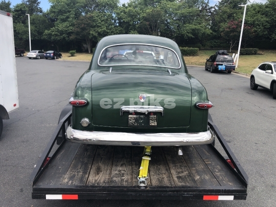 Ford Custom Deluxe 1951