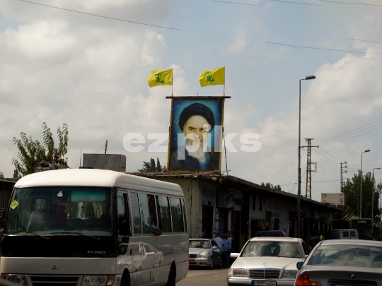 Hezbollah flags in Tyre 