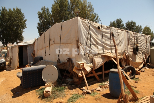 Inside a Qibb Ilyas refugee camp 