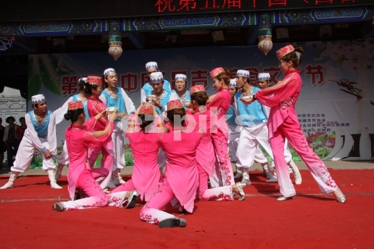 Performance in Xinjiang