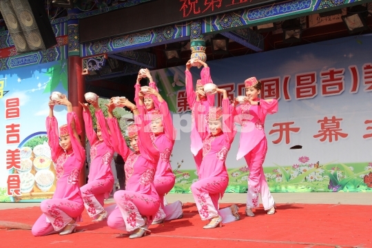 Performance in Xinjiang