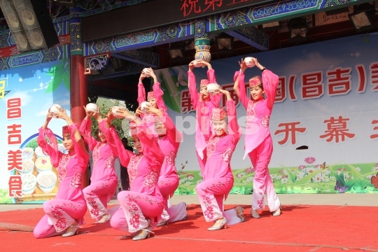 Performance in Xinjiang