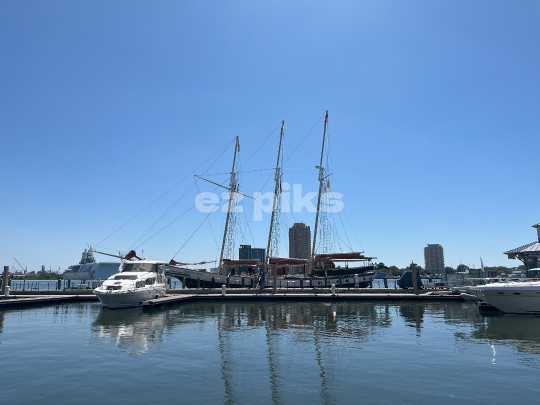 Sailing Ship