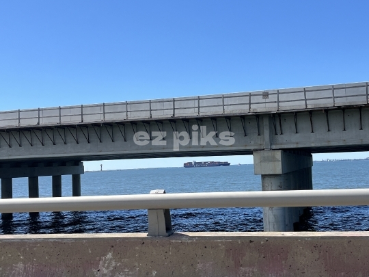 Sea Bridge 