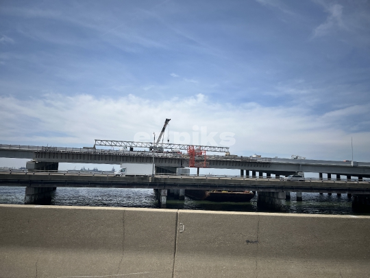 Sea Bridge