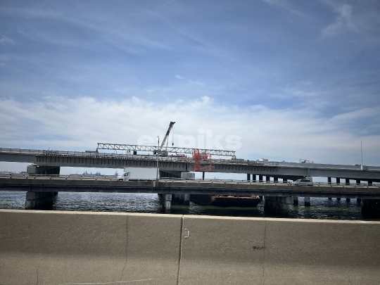 Sea Bridge