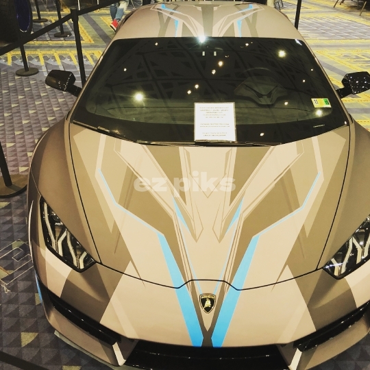 Sports Car