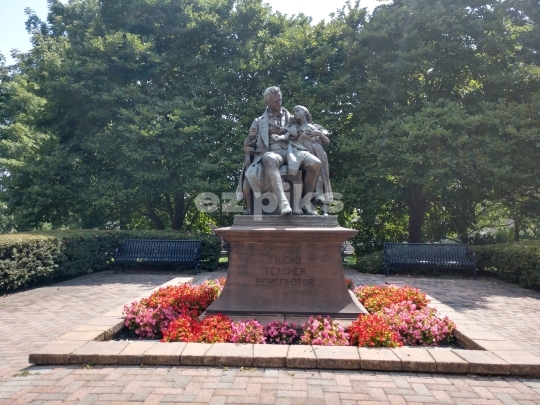 Thomas Hopkins Statue