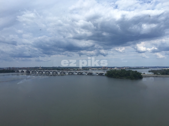 Woodrow Wilson Memorial Bridge
